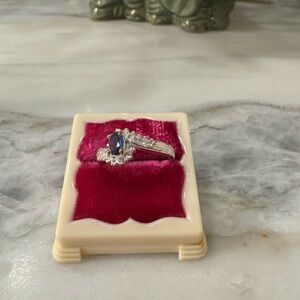 Elegant Silver and Blue Gemstone Ring